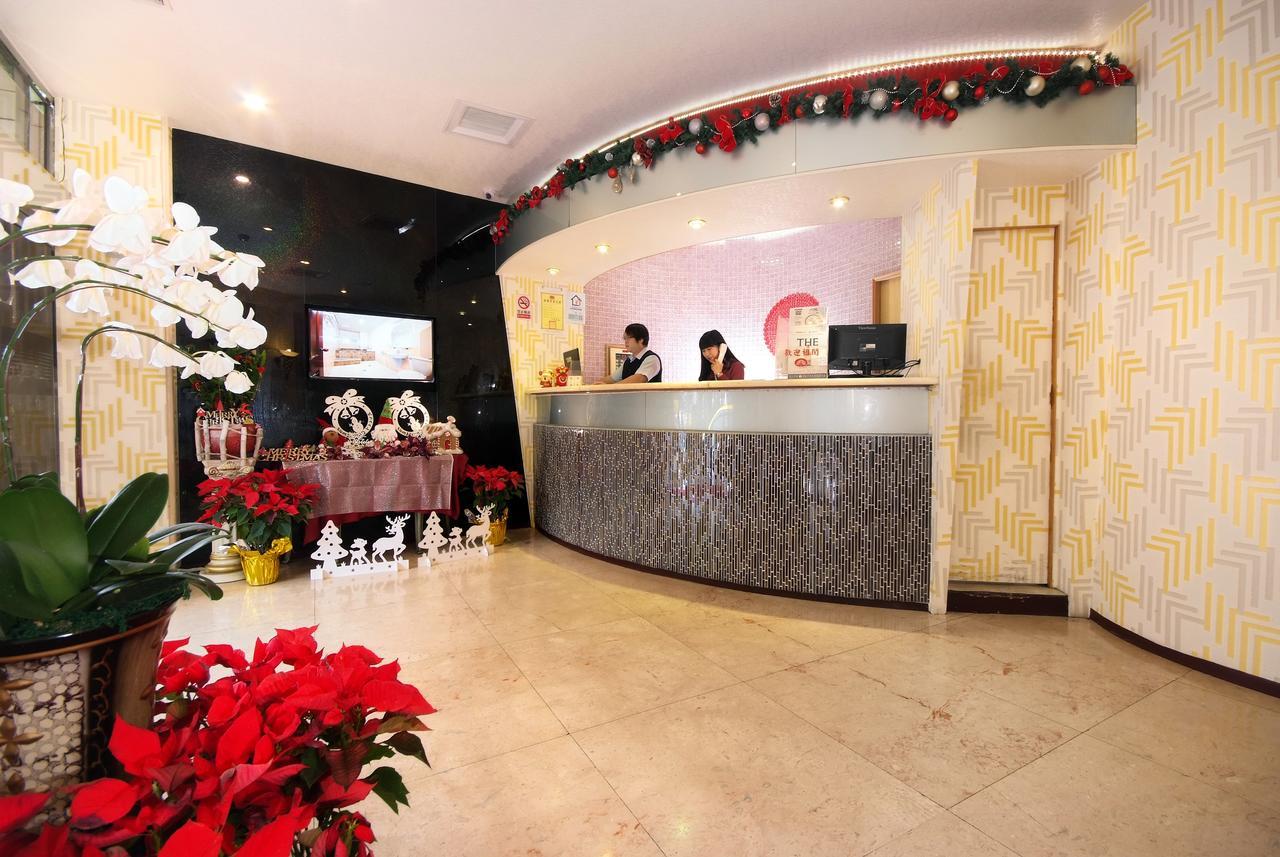 Khách sạn Pink Lotus 3*